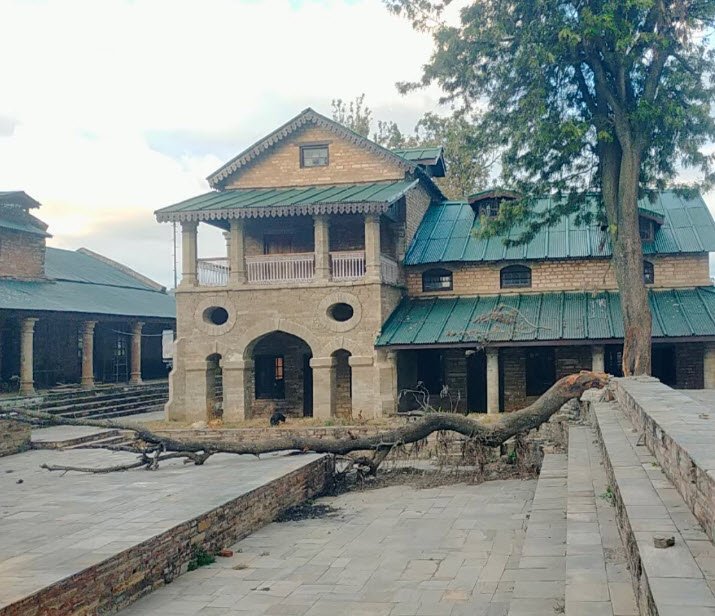 Lalmandi Fort, Almora, Uttarakhand - Vushii.com Lalmandi Fort, Almora, Uttarakhand - Vushii.com